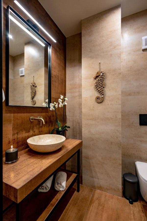 Triple A - Prime Location - Between Monastiraki & Syntagma Square-Free Parking! Aten Exteriör bild