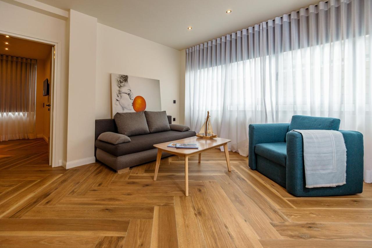 Triple A - Prime Location - Between Monastiraki & Syntagma Square-Free Parking! Aten Exteriör bild
