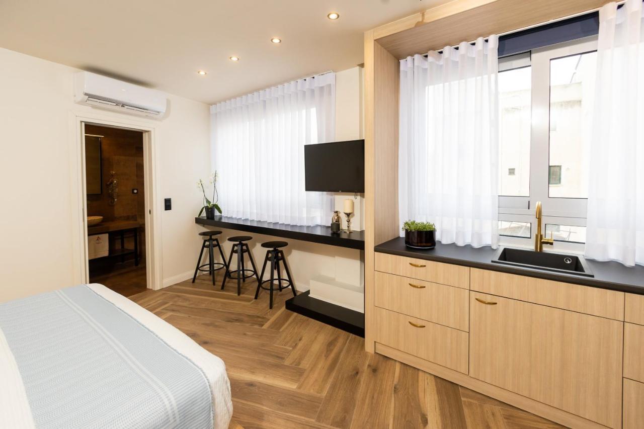 Triple A - Prime Location - Between Monastiraki & Syntagma Square-Free Parking! Aten Exteriör bild