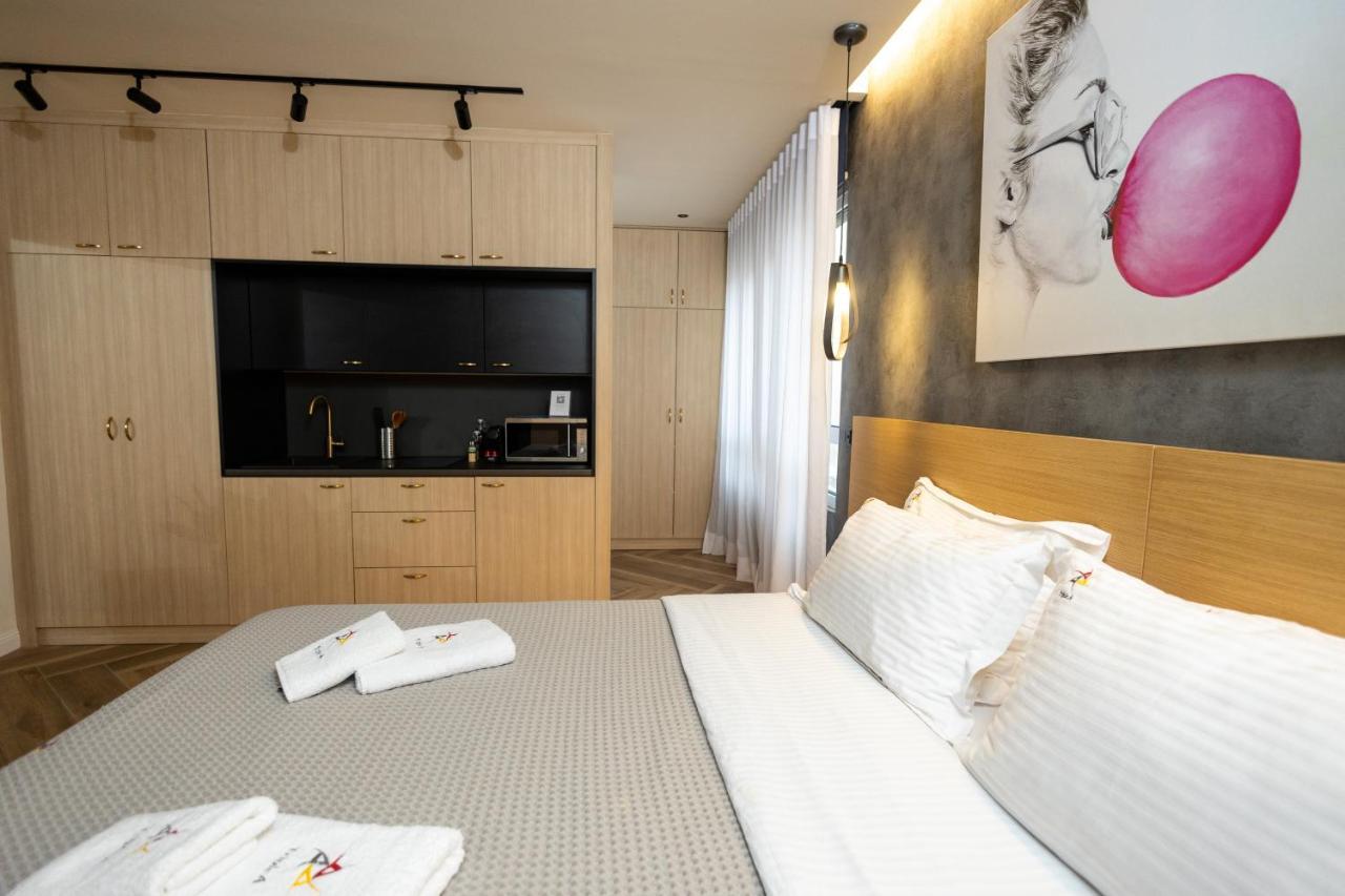 Triple A - Prime Location - Between Monastiraki & Syntagma Square-Free Parking! Aten Exteriör bild
